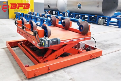 Rail Guided Scissor Lifting System Transfer Cart For Large Diameter Pipe Handling